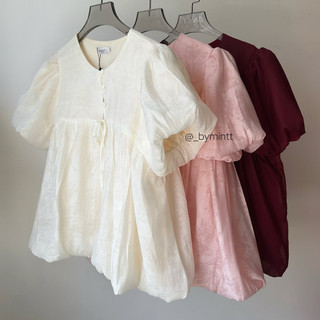 Elium Top | Áo babydoll tay phồng phối nút chất tơ phong cách Hàn Quốc | Bymintt