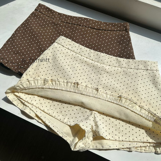 Tizy Skirt | Chân váy chấm bi phối bèo chất kaki phong cách retro, fashion | Bymintt