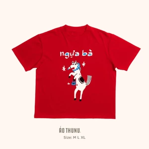 Áo thun oversize unisex màu đỏ màu đen Ngựa ngựa Ngựa bà Tết 2026 hài hước