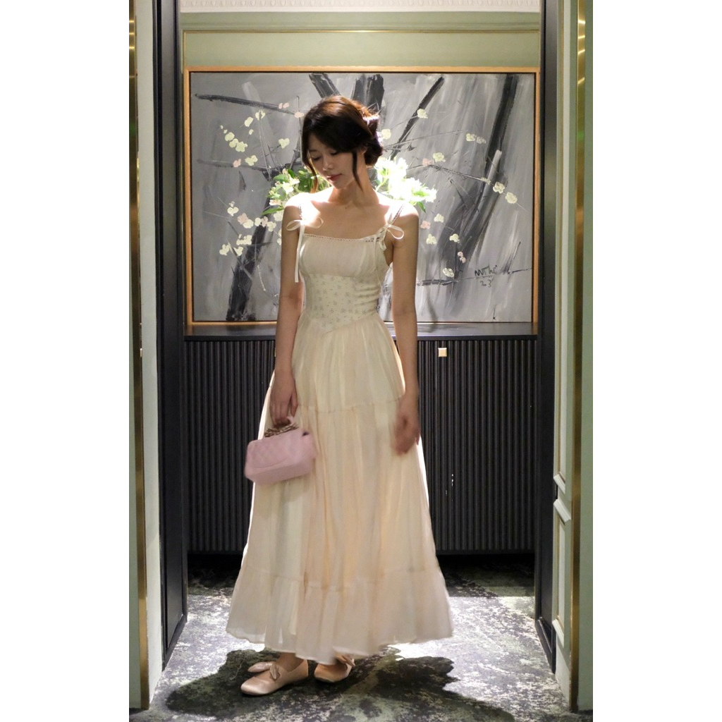 Maria Dress Phối Tơ Dáng Dài Màu Kem Thiết Kế Sang Trọng Phù Hợp Cho Mọi Sự Kiện