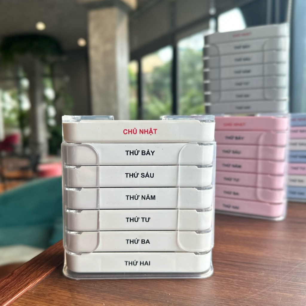 Hộp đựng thuốc 7 ngày  ,hộp Chia Thuốc 7 Ngày 3 ngăn và 4 ngăn Tiện Lợi Vinasu VNS 275( TẶNG 1 KHAY)