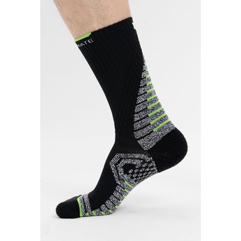 [MUA 2 GIẢM 5%]Tất thể thao cổ trung Striker Sport chạy bộ, trail, trekking êm ái thấm hút kháng khuẩn COOLMATE
