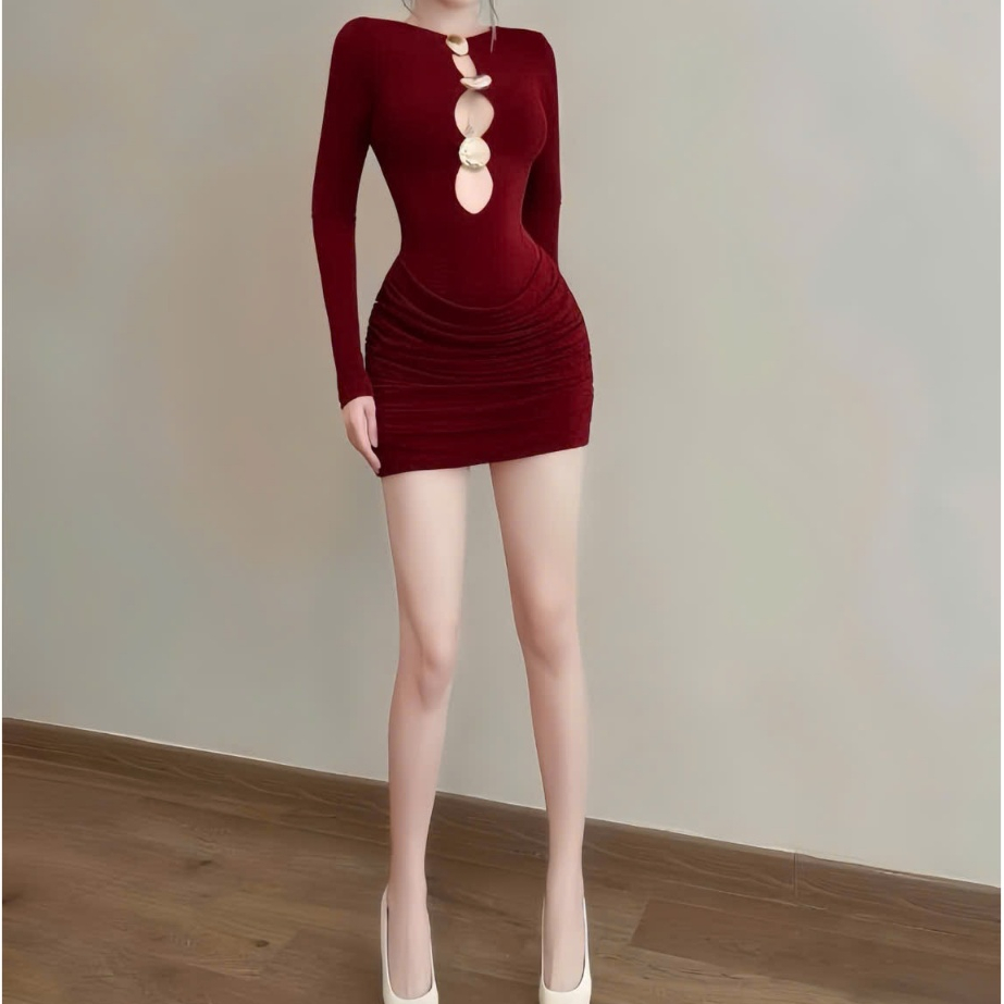 Đầm body tay dài có khóa kéo,thiết kế khoét ngực đính kèm tag