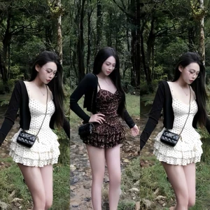 Sét 3 món beo và chấm bi ,áo 2 dây có mút + chân váy tầng có lót kèm khoác thiết kế trẻ trung thời trang