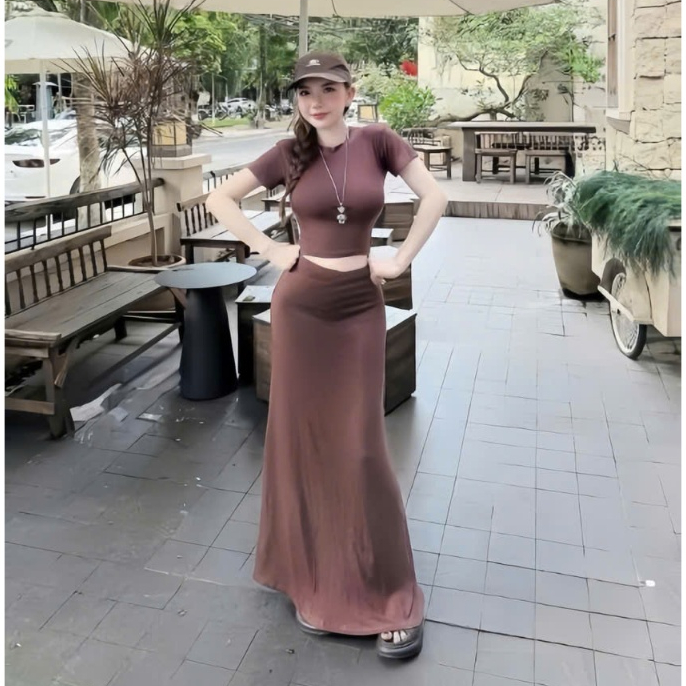 Sét áo croptop + chân váy đuôi cá dáng dài , chất thun Ladong thiết kế trẻ trung thời trang