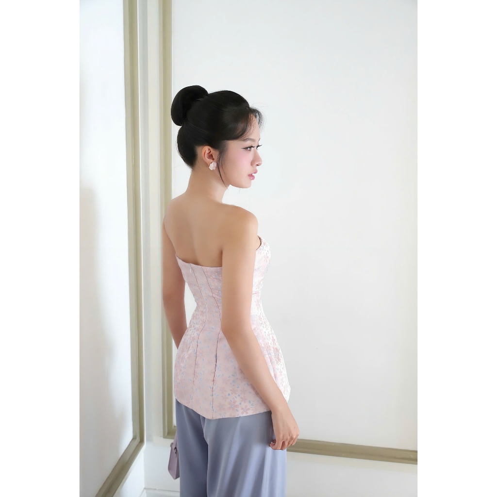 Orli Label | Ina Shirt | Áo cúp hoa form peplum sang trọng