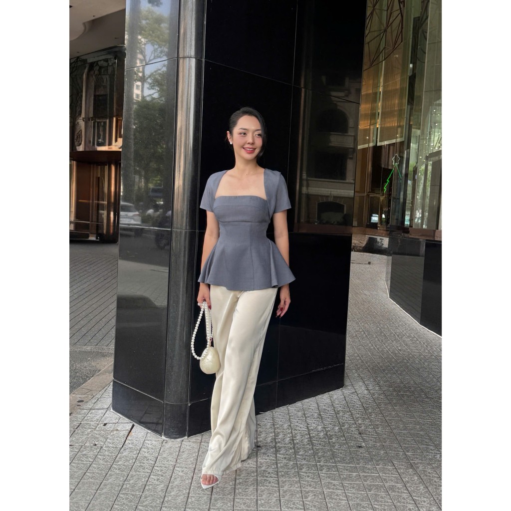 Orli Label | Bryn Shirt | Hale Navy / Pink | Áo cúp có tay form peplum | Xanh chì / Hồng