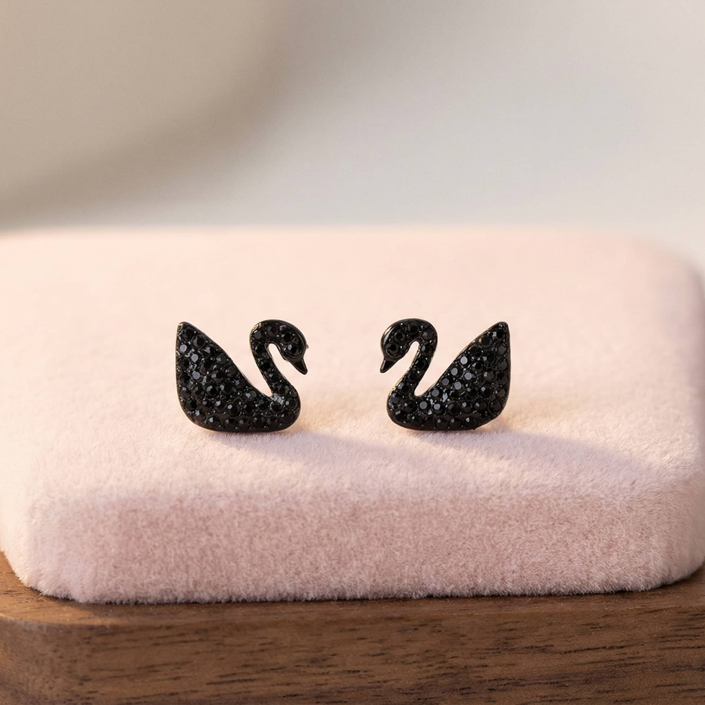 Bông tai bạc nữ thiên nga đen đính đá pha lê cao cấp thiết kế sang trọng. 1 cặp bông tai thiên nga đen ChicEar Jewelry