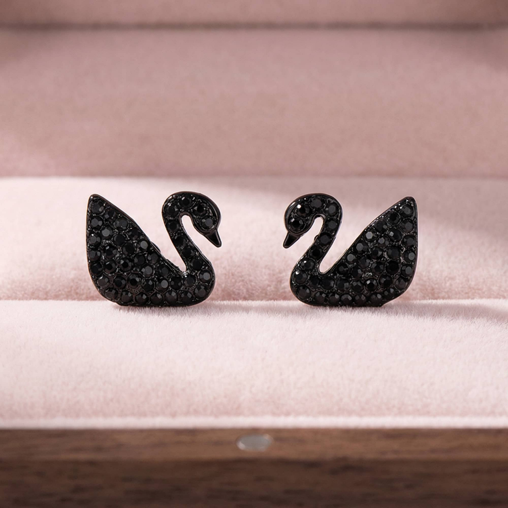 Bông tai bạc nữ thiên nga đen đính đá pha lê cao cấp thiết kế sang trọng. 1 cặp bông tai thiên nga đen ChicEar Jewelry