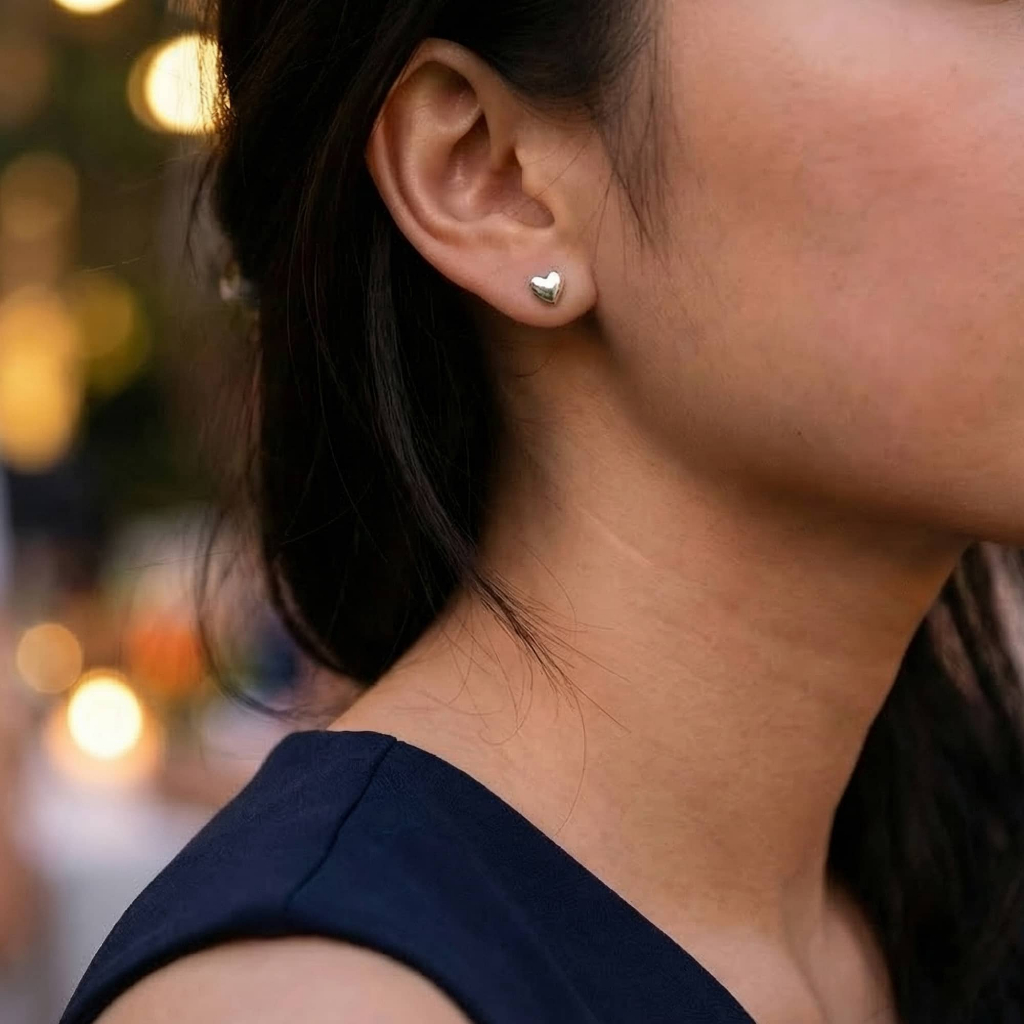 Bông tai bạc nữ cao cấp hình trái tim phong cách Hàn Quốc hiện đại sang chảnh dành cho nữ ChicEar Jewelry A502