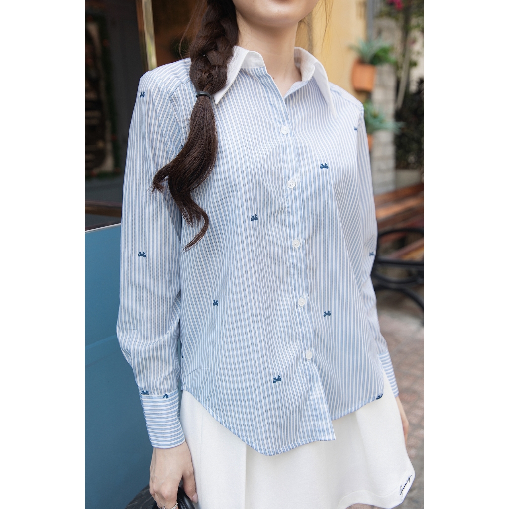 Áo Sơ Mi Nữ GUMAC Áo Kiểu Tay Dài Kẻ Sọc Xanh Cổ Phối Trắng Vải Kate Cao Cấp Trẻ Trung AG01009