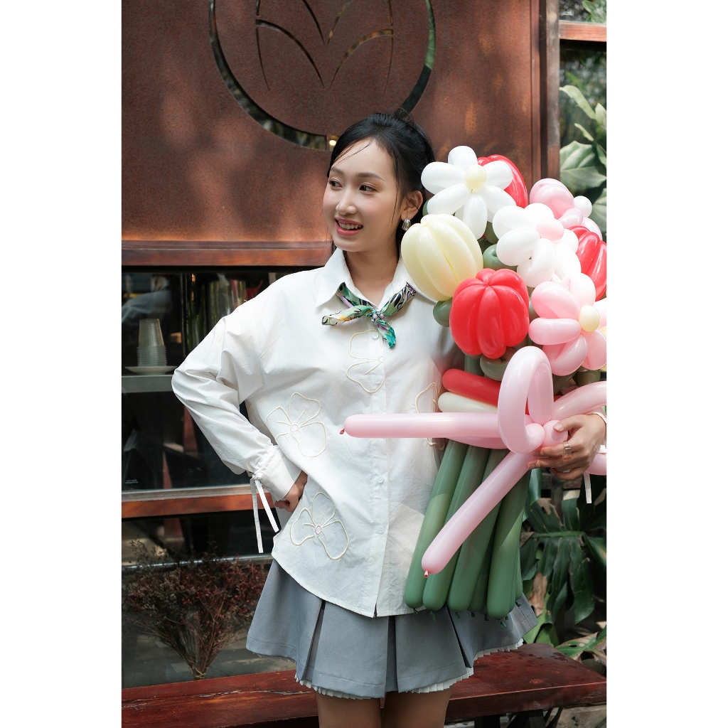 Áo sơ mi form suông rộng Gmorning - GUMAC tay dài có thêu hoa măng set kiểu dây cột nơ YAG01083