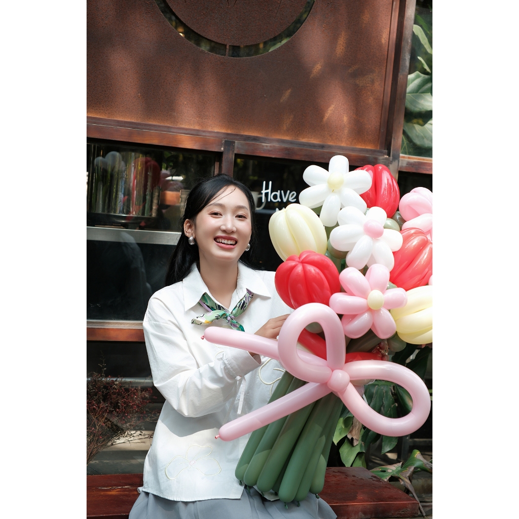 Áo sơ mi form suông rộng Gmorning - GUMAC tay dài có thêu hoa măng set kiểu dây cột nơ YAG01083