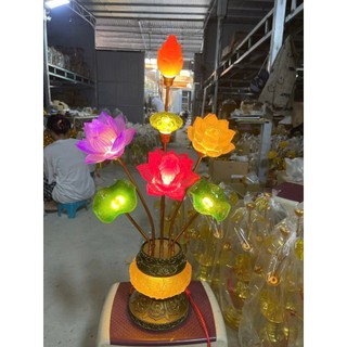 Đèn Thờ Hoa Sen Pha Lê 7 Bông Hoa, Lá, Nụ Sen 63–70cm, Đế Đúc Hoa Văn Cao Cấp, Đèn Thờ Hoàng Gia