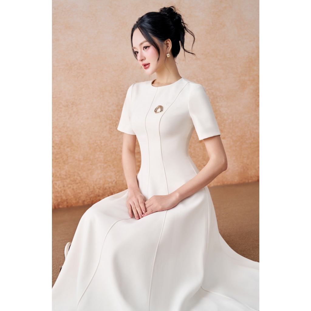 Đầm midi nữ ELLA DORA cổ tròn bổ mảnh form ôm thiết kế hiện đại 3 màu ĐỎ/BE/ĐEN [D250]