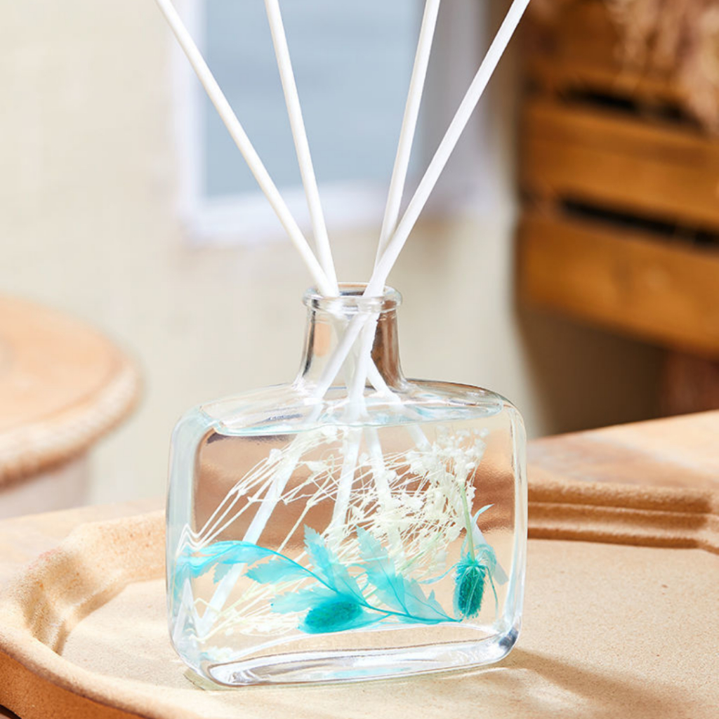 Tinh Dầu Thơm Phòng 350ml Lọ Khuếch Tán Hương Liệu Thiên Nhiên Tặng Kèm Que Mây KT57