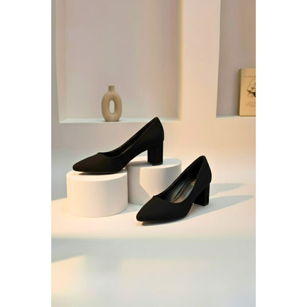 Giày Cao Gót Nữ 6cm GUMAC Da Mềm Mũi Nhọn Form Basic Thanh Lịch GF12070