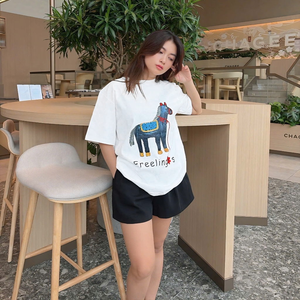 Áo Thun Mirage Chú Ngựa Trắng Thêu Tinh Xảo Chất 100% Cotton Mềm Mịn Thoáng Mát.