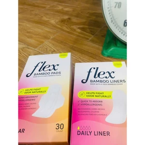 Băng vệ sinh Thấm hút cực tốt, không mùi Flex Ultra Thin Pads,Daily