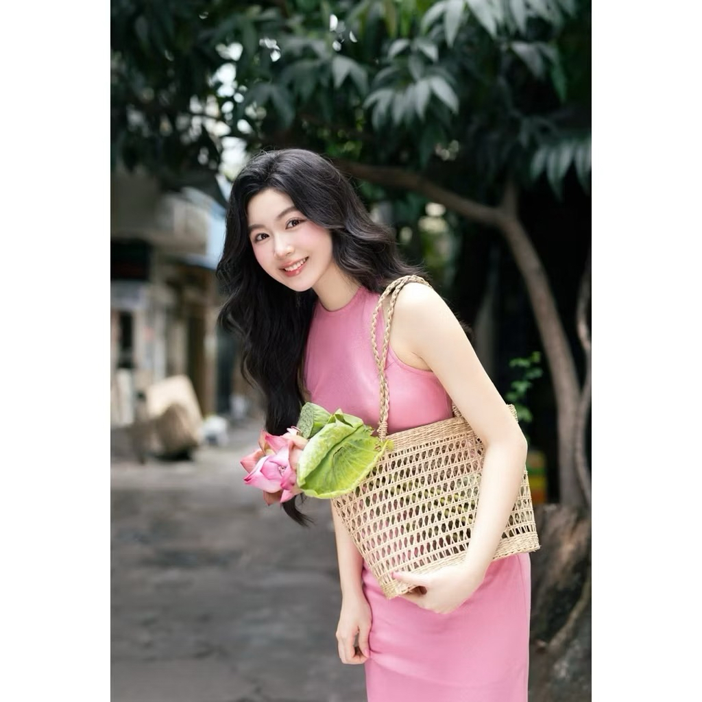 Làn cói - túi cói đan thủ công tỉ mỉ nhiều mẫu đa dạng, phù hợp mặc áo dài , áo bà ba, đi biển đi chơi tết