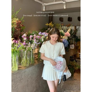 Set áo phối cổ đính ngọc trai kèm chân váy xếp ly hb.studio S70