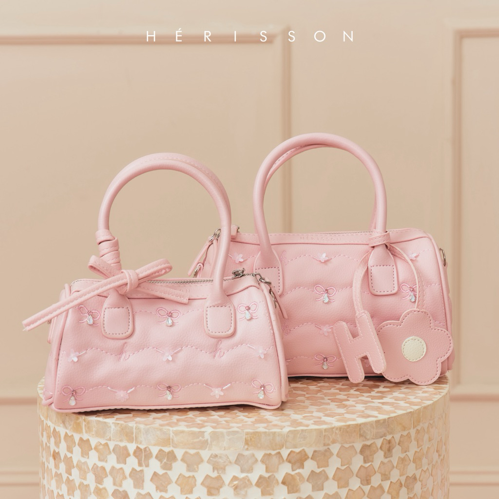 Túi Rosy bag Hérisson màu hồng phấn, da Pu chần bông hoạ tiết nơ, kèm ...