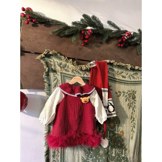 Set đồ đỏ áo áo trắng bé gái noel