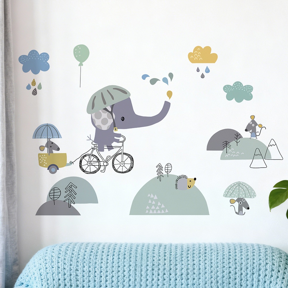 Decal Dán Tường Voi Con Đi Xe Đạp Có Keo Sẵn 135x85cm - Trang Trí Phòng Bé Dễ Thương