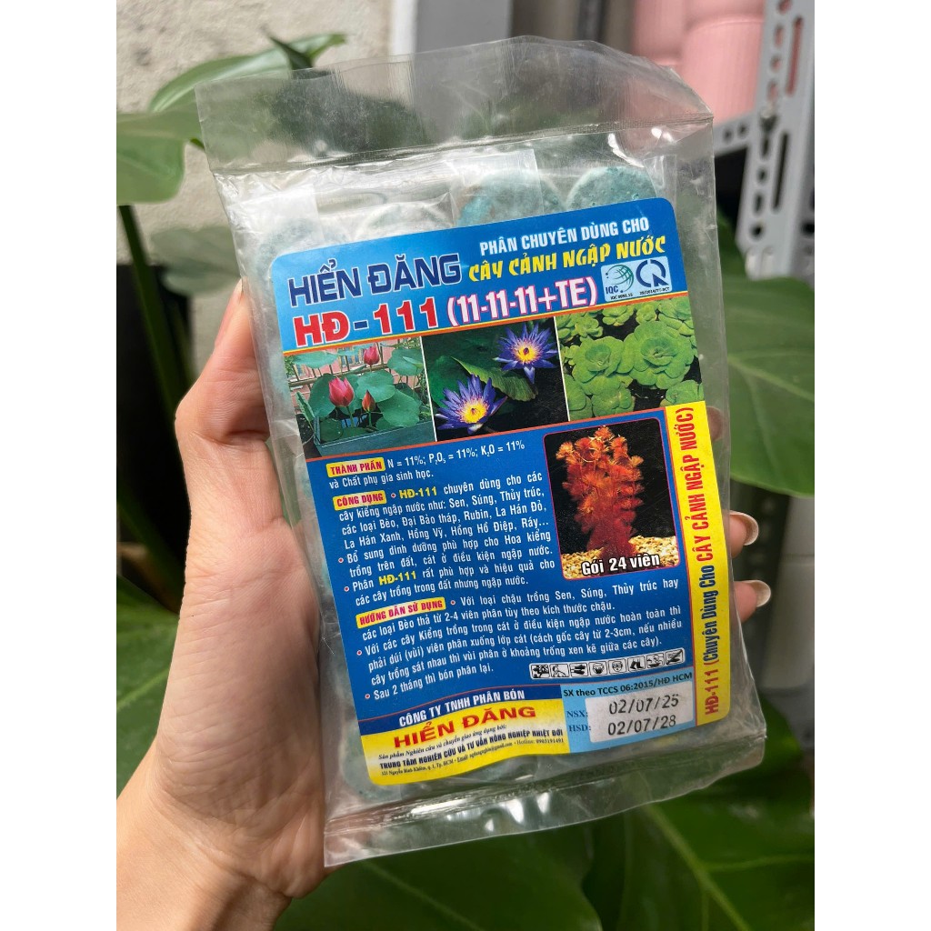 Phân bón chuyên dùng cho hoa sen, s.úng, cây cảnh ngập nước, giúp cung cấp dưỡng chất cho cây xanh tốt, nhiều hoa