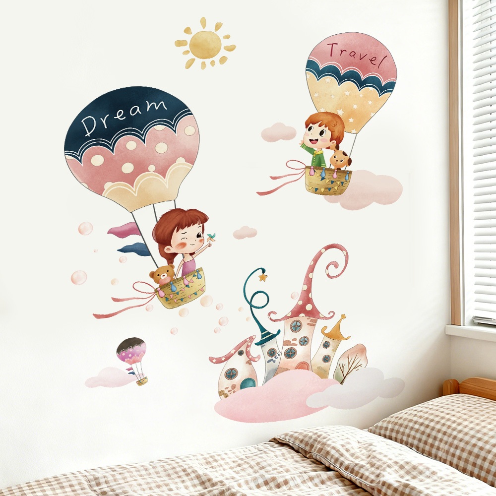 Decal Dán Tường Bé Gái Bay Khinh Khí Cầu Lâu Đài Cổ Tích Có Keo Sẵn 81x100cm - Trang Trí Phòng Bé