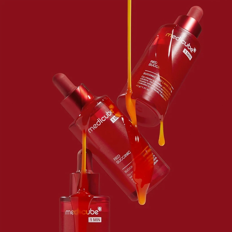 Serum/ Tinh Chất Giảm Mụn, Làm Sạch Da MEDICUBE, Red Succinic Acid Clarifying/ Red Acne Succinic Acid Peel 40ml