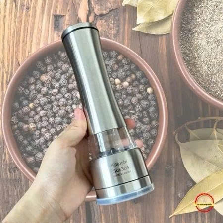 Dụng cụ xay tiêu cao cấp Kato-si Japan bằng Inox 304 không gỉ--Phiên bản mới nhất 2026