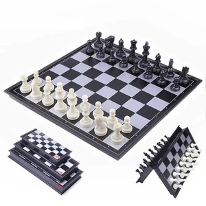 Bộ Cờ Vua Nam Châm Mini Gấp Gọn 133x127mm – Cờ Vua Du Lịch Bỏ Túi, Chống Rơi Quân