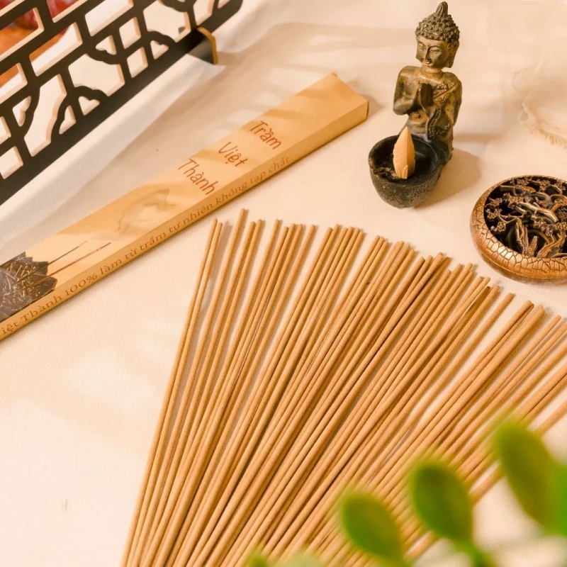 60 Nén Hương Cuộn Thần Tài Hương Hương Gỗ Đàn Không Bụi ít Khói Không Độc Hại thơm nhẹ, dễ chịu - Cầu Tài Lộc