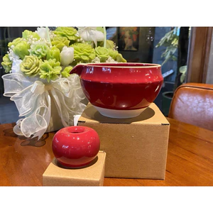 Bát Chawan thủ công có miệng rót, đế cắm chổi Chasen ( Gốm sứ cao cấp )_ Màu đỏ đậm
