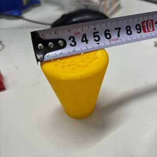 Nhuỵ hoa sen khổng lồ, chất liệu nhựa có lỗ cắm cuống