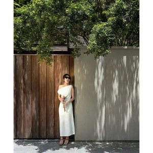 𝗟𝗶𝘀𝗮 2 - Đầm Linen trễ vai KHÔNG KÈM BELT