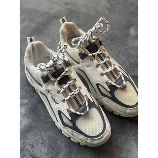 giày ngẫu nhiên, shop xả hàng ạ, lẻ size