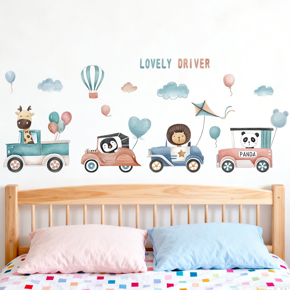 Decal Dán Tường Đoàn Xe Con Thú Đáng Yêu Có Keo Sẵn 154x62cm - Trang Trí Phòng Cho Bé