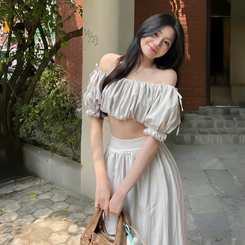 Set đồ nữ đi biển Chân váy dài xòe midi maxi Bộ đồ nữ + Áo trễ vai nhún ngực tay bồng bo chun dáng ngắn croptop T242G