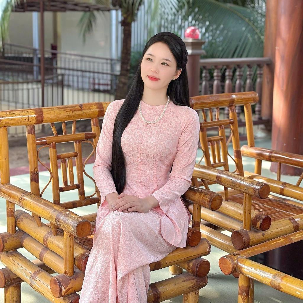 Hân Nguyễn Áo Bà Ba - B.A176 - Bộ Gấm Dệt Hoa Cúc Cao Cấp Nút Bọc Cổ Tròn Dây Kéo Tay Dài