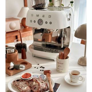 Máy pha cà phê Espresso Smeg EGF03, Máy pha cafe tích hợp xay cà phê cao cấp, nâng tầm trải nghiệm cà phê GermanySnT HCM