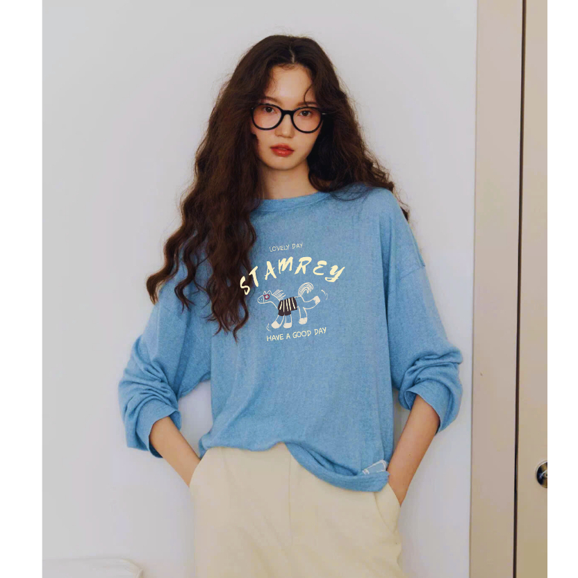 Áo thun nữ tay dài gam màu xanh Biển in hình dể thương JULYFASHION, Áo dài tay nữ chất xượt màu sáng mặc đẹp
