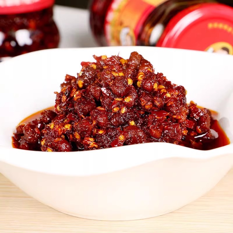Sốt Ớt Chưng Dầu Laoganma Chính Hãng - Vị Gà/Heo/Bò Tàu Xì Thơm Cay Ăn Liền, Trộn Mì, Chấm Đồ Nướng Cực Ngon Luka Food
