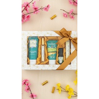 Set chăm sóc da toàn diện và nước hoa lưu hương đến 3 tiếng kèm hộp quà Saras Beauty