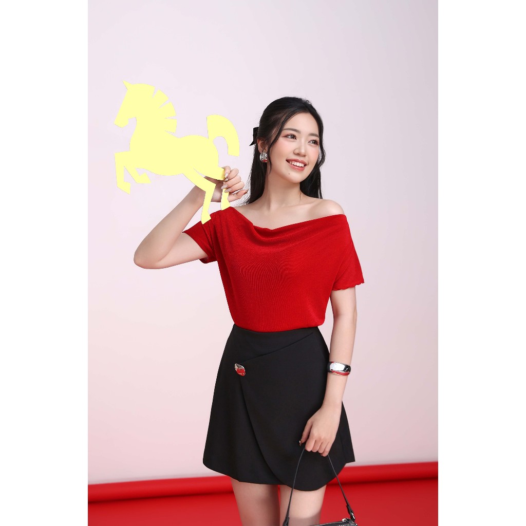 Chân Váy Nữ Đính Nút Trang Trí Màu Đen Thời Trang GUMAC VF05032