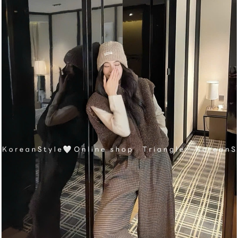 TRIANGLE - GILE Fur Jacket (Cân nhắc kỹ, returned is not welcomed)- Áo khoác gile lông có mũ Hàn Quốc thanh lịch