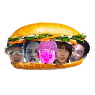 Móc khoá Banh mi Cortis