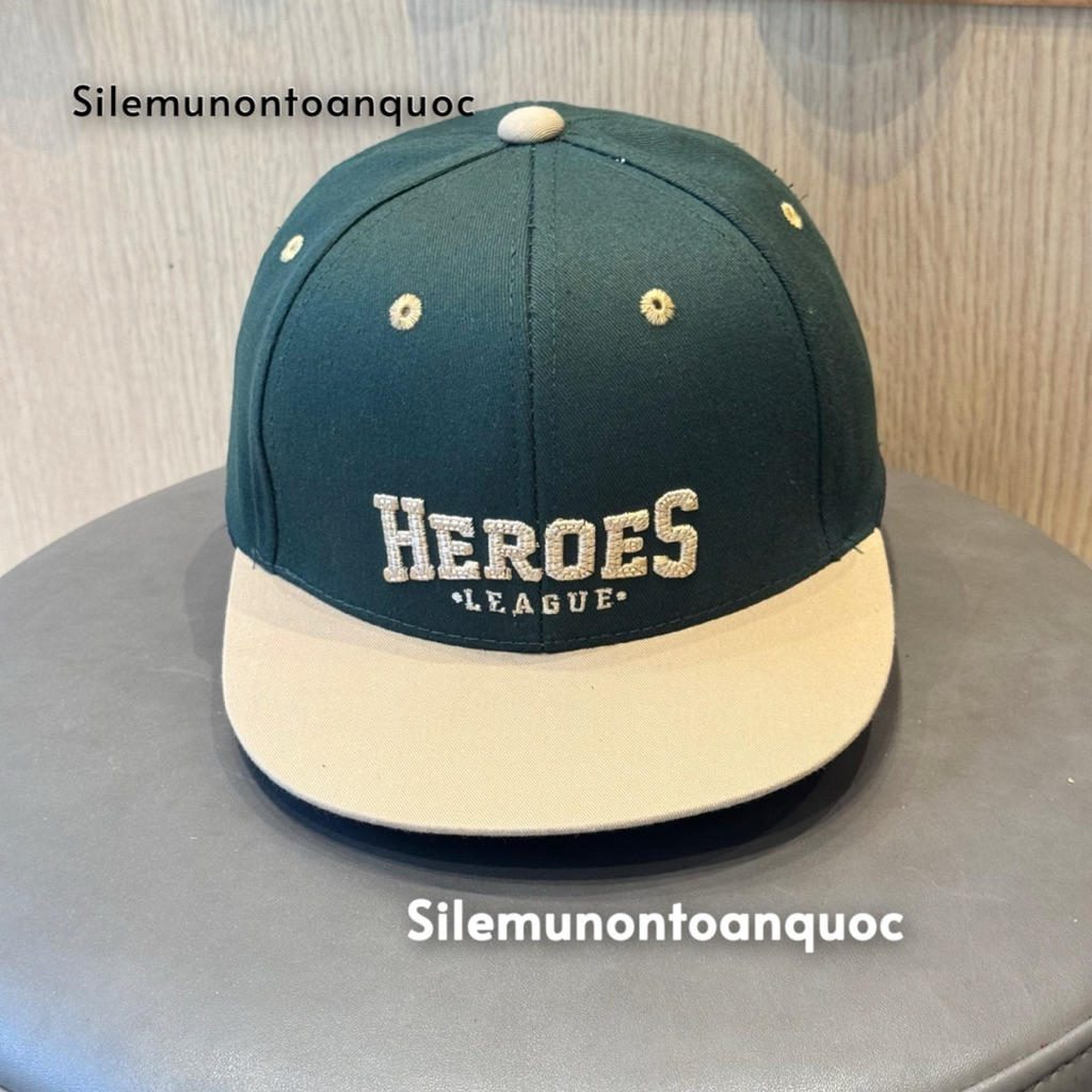 Mũ hiphop hero cho bé trai 3-8 tuổi - Nón snapback kaki phối màu thêu nổi hero thời trang cho bé siêu đẹp