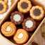 Bánh Quy Hình Hoa Giòn Bơ Vanilla Bánh Quy Hoa Vàng Nâu Thơm Béo